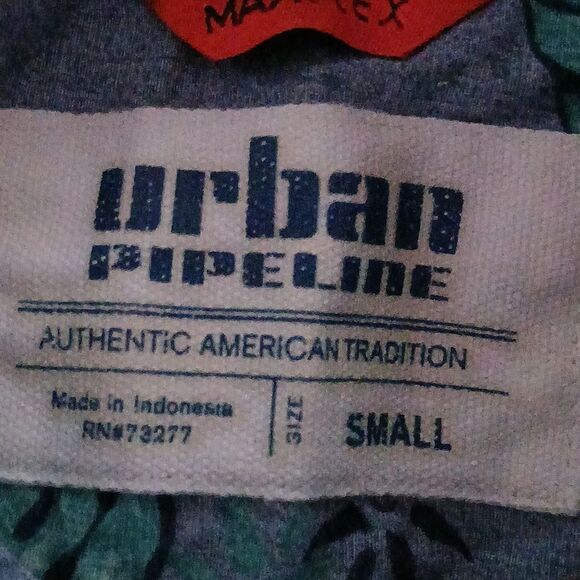 Urban Pipeline Max Flex toucan tropical bird button down  casual shirt  Sz S - Picture 6 of 6